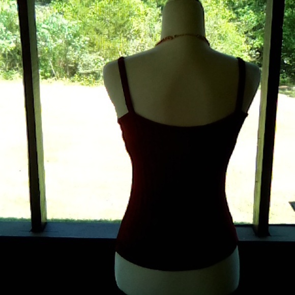 V neck halter top - Picture 3 of 3